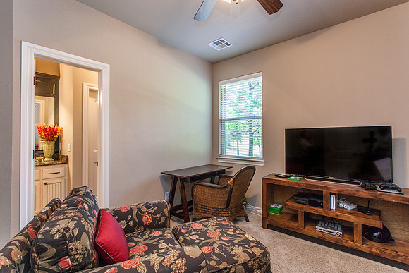 26_Bedroom