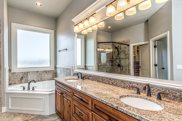 23_Bathroom, Master