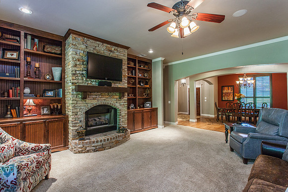 18_Living Room