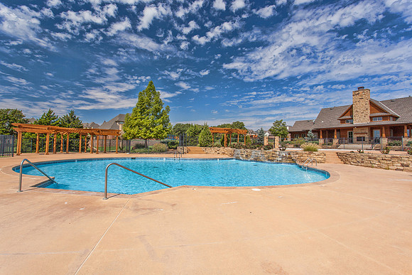 Iron Horse Ranch Pool