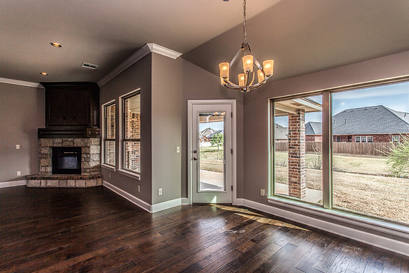 17_Dining Room