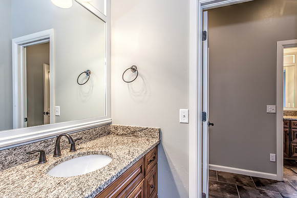28_Bathroom