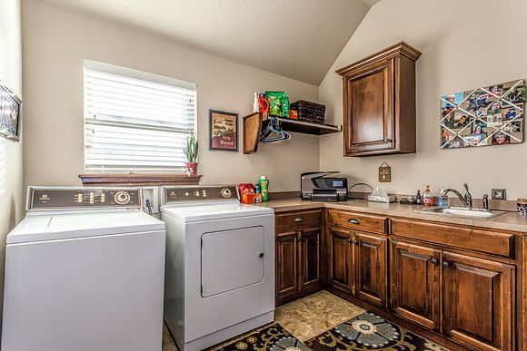 22_Laundry Room