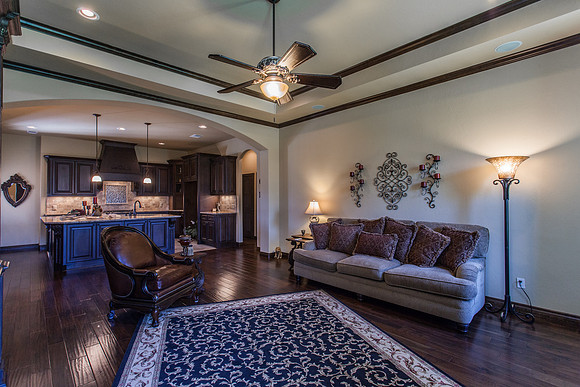 2nd Living Room