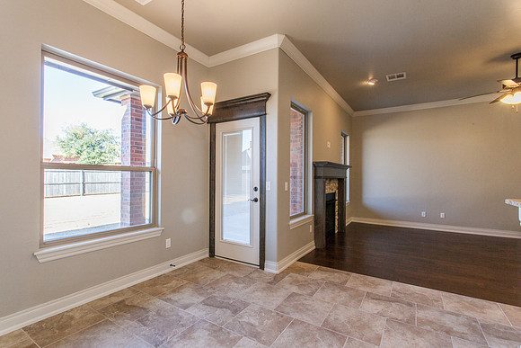 10_Dining Room