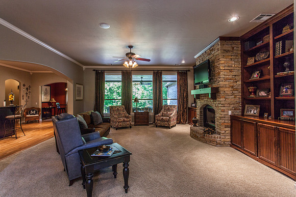 17_Living Room