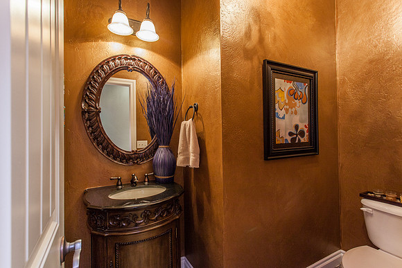 32_Bathroom