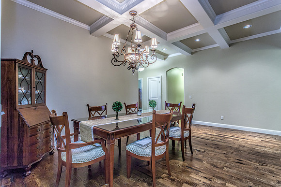 15_Dining Room