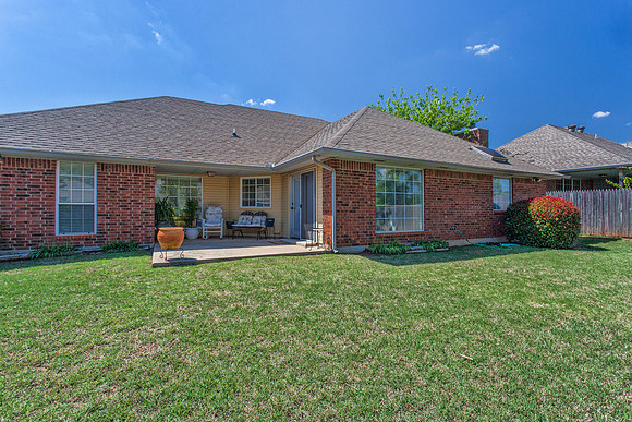 29_Exterior
