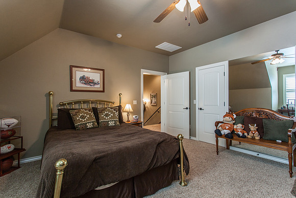 29_Bedroom